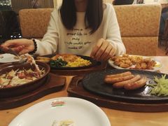 -萨莉亚(百信广场店)