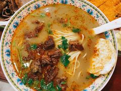 红烧牛肉面-金杨拉面王小吃面馆·牛三宝面·红烧牛肉粉