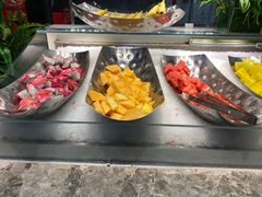 -金滏山烤肉·海鲜·火锅自助餐厅(襄阳万达店)