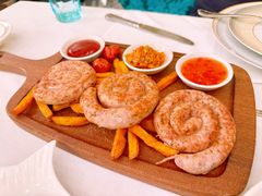 莫斯科风格烤肠配酸菜-莫斯科餐厅