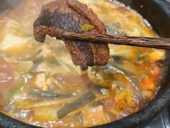 贵阳脆哨-黔有有贵州酸汤夺夺粉火锅(五味十字店)