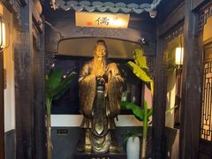 -江南韵·无锡太湖文化体验餐厅(凤凰天街店)