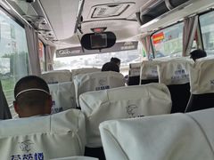 -凯旋公路客运站