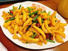 干煸蟹味菇-英兰朝族饭店·英兰锅包肉(佳园路店)