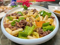 双椒莲藕尖炒肾片-麦园农庄·西江河鲜