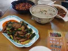 -易老妈蹄花.特色川菜(人民公园总店)