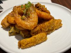 -港丽餐厅(正大店)