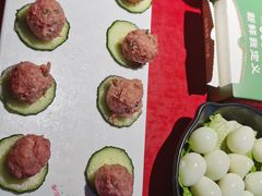 -二荆条·蜀鲜汇城市森林火锅