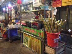 -洞密园美食城·二十二年老店(富华路店)
