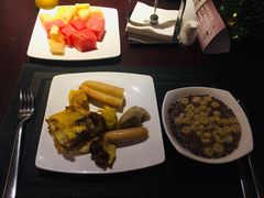 -三亚湾海居铂尔曼度假酒店