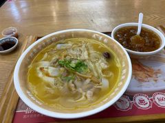 胡椒猪肚鸡汤粉-及第粉·广州非遗沙河粉(赤岗店)