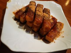 -炉小二铜锅牛蛙•川湘菜(三里屯店)