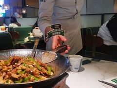 -费大厨辣椒炒肉(高铁吾悦广场店)