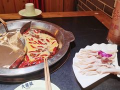 -大龙辣火锅·龙虾·烧烤(湖滨新天地店)