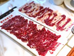 现切鲜嫩牛肉-为什么牛潮汕牛肉火锅(中信广场店)