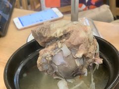 -老火大骨头汤馆