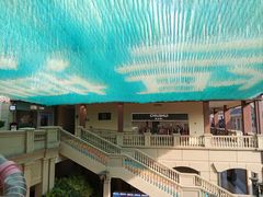 -王府井奥莱临潼小镇(临潼店)