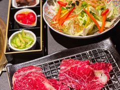 -铭牛烧肉·和牛海鲜自助(高新月牙湖店)
