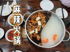 鸳鸯锅-肥婆麻辣火锅.顺德首创药材麻辣火锅(容桂店)