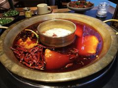 -王婆乔鲜鱼自助火锅(蜀汉路店)