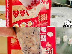 -沪上阿姨鲜果茶(世茂广场宽厚里店)