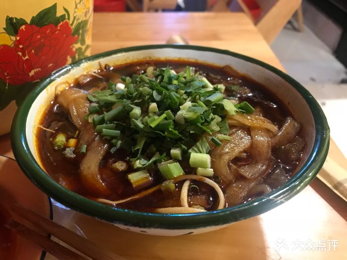 签金鼎老陈皮辣卤兔头串串火锅粉图片