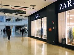 -百盛(莘庄店)