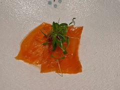 三文鱼温泉蛋配鱼子-Solo(衡山路店)