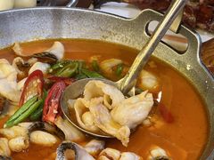 -老滇山寨•云南特色菜•地方菜•民族风情歌舞表演(金碧店)