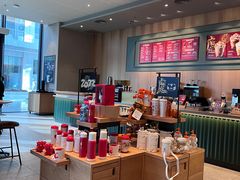 零售区-星巴克(深圳广电金融中心分店)