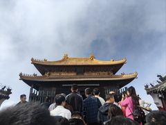 -荒岛实景沉浸密室(江汉路1店)