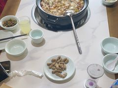 -野菌王•养生汤锅•野生菌火锅(大理漾濞路店)