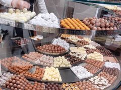 -Laderach 莱德拉(上海环贸iapm店)