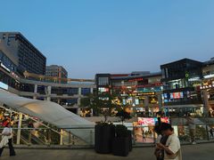 -浦江城市生活广场(江月路店)