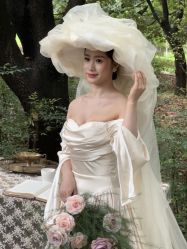 -乐派诗婚纱摄影