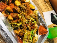 -二钢串叔麻辣烫(华龙大厦店)