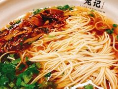 -湘人龙记老长沙米粉(鸟巢店)