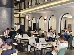 -何适山庄·团餐住宿(水长城P2停车场店)