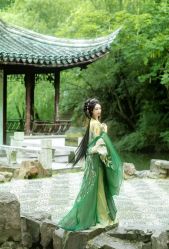 -苏州窝边小草摄影·汉服妆造跟拍(拙政园店)