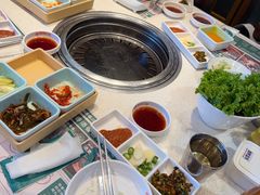 -韩香福烤肉庄园(华夏路店)