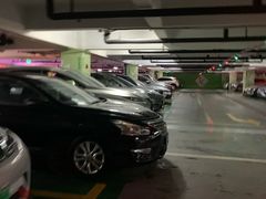 -印象城购物中心-停车场