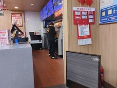 -华莱士·全鸡汉堡(常德桃源丽人街店)