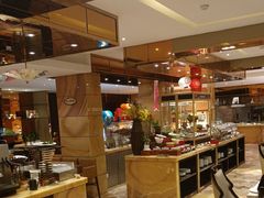 -上海皇廷花园酒店·西餐厅·自助餐