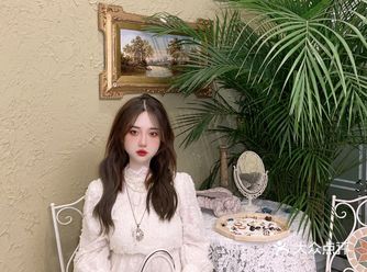 成都宝藏VINTAGE古着店/人间富贵花白秀珠