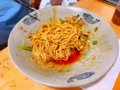 -丁丁猫重庆小面(徐州路店)