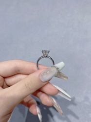 -Zbird钻石小鸟·钻戒婚戒定制高端珠宝私人定制中心