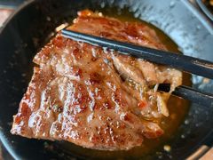 -炼火烤肉店