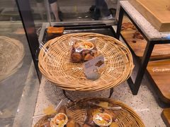 -巴黎贝甜(大宁国际商业广场店)