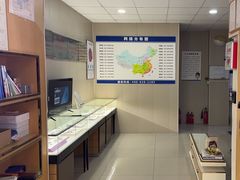 -光明眼镜·蔡司授权(徐泾店)