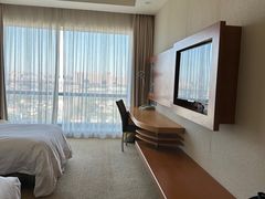 -上海浦东康桥绿地假日酒店